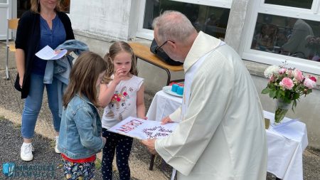 Départ du Père Elie