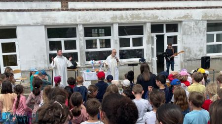 Départ du Père Elie