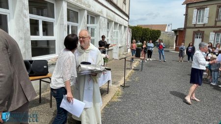 Départ du Père Elie