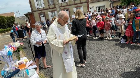 Départ du Père Elie